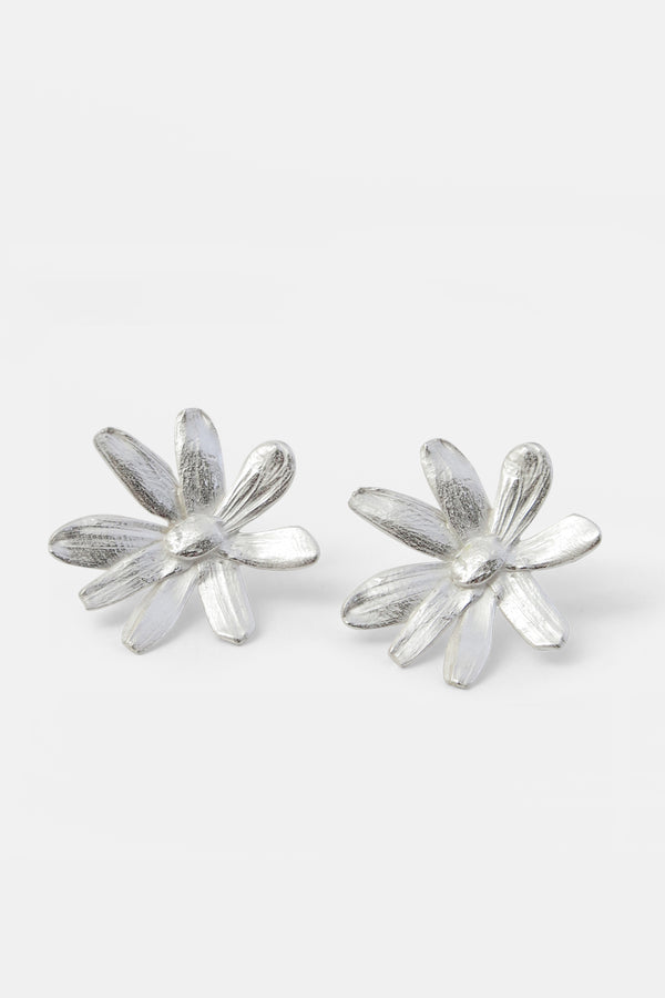 Daisy earrings