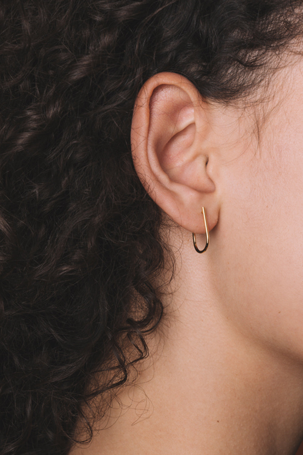 Large U-shape earrings