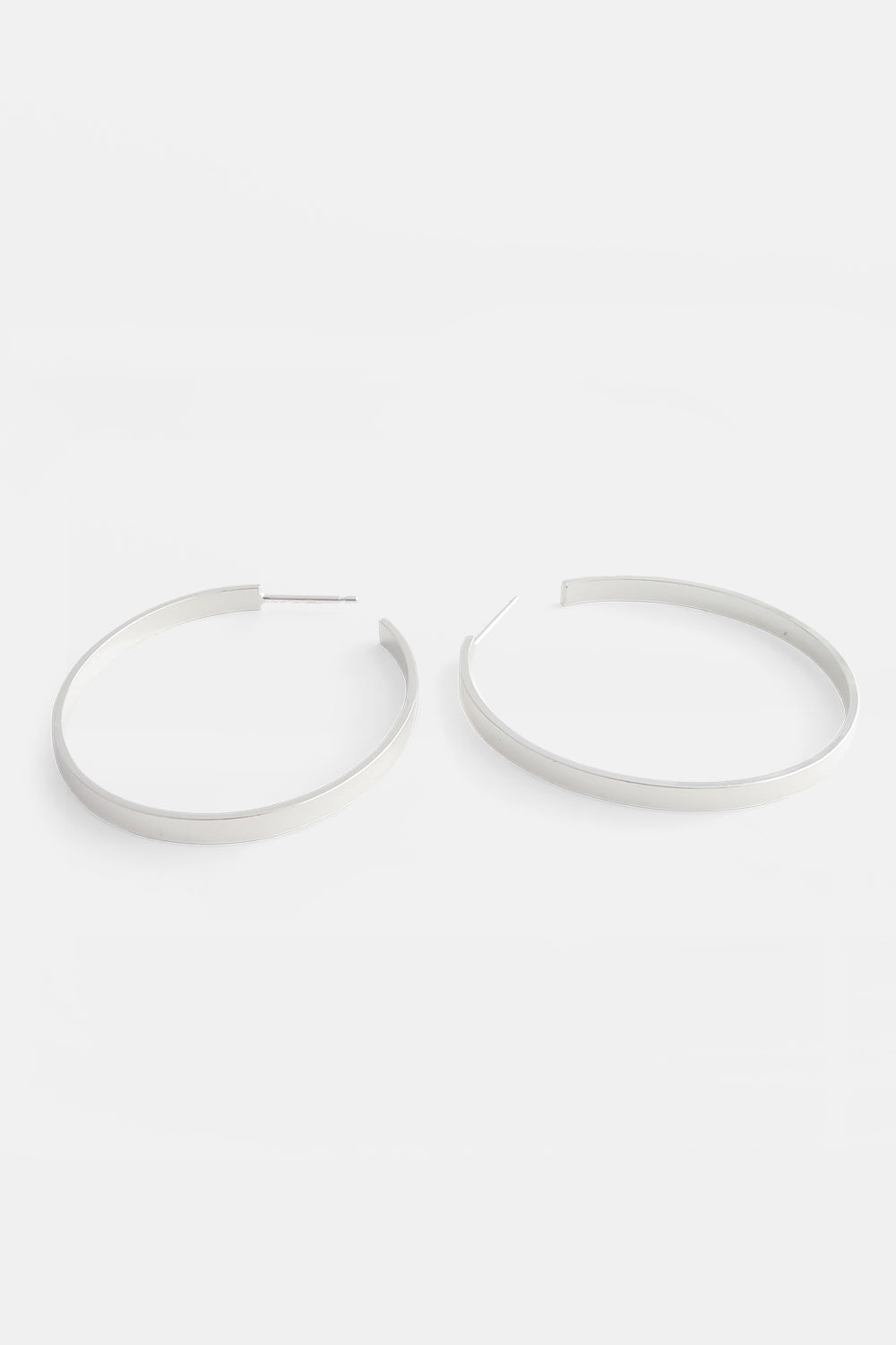 Earrings oval hoop shine