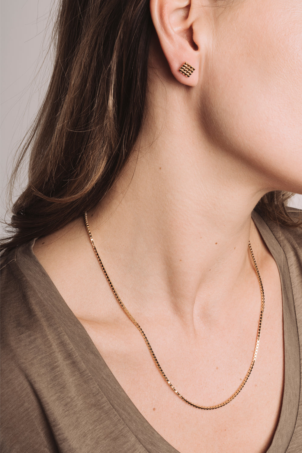 Necklace Glare